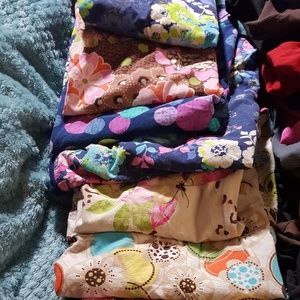 Scrubs l and xl top and bottoms and sets